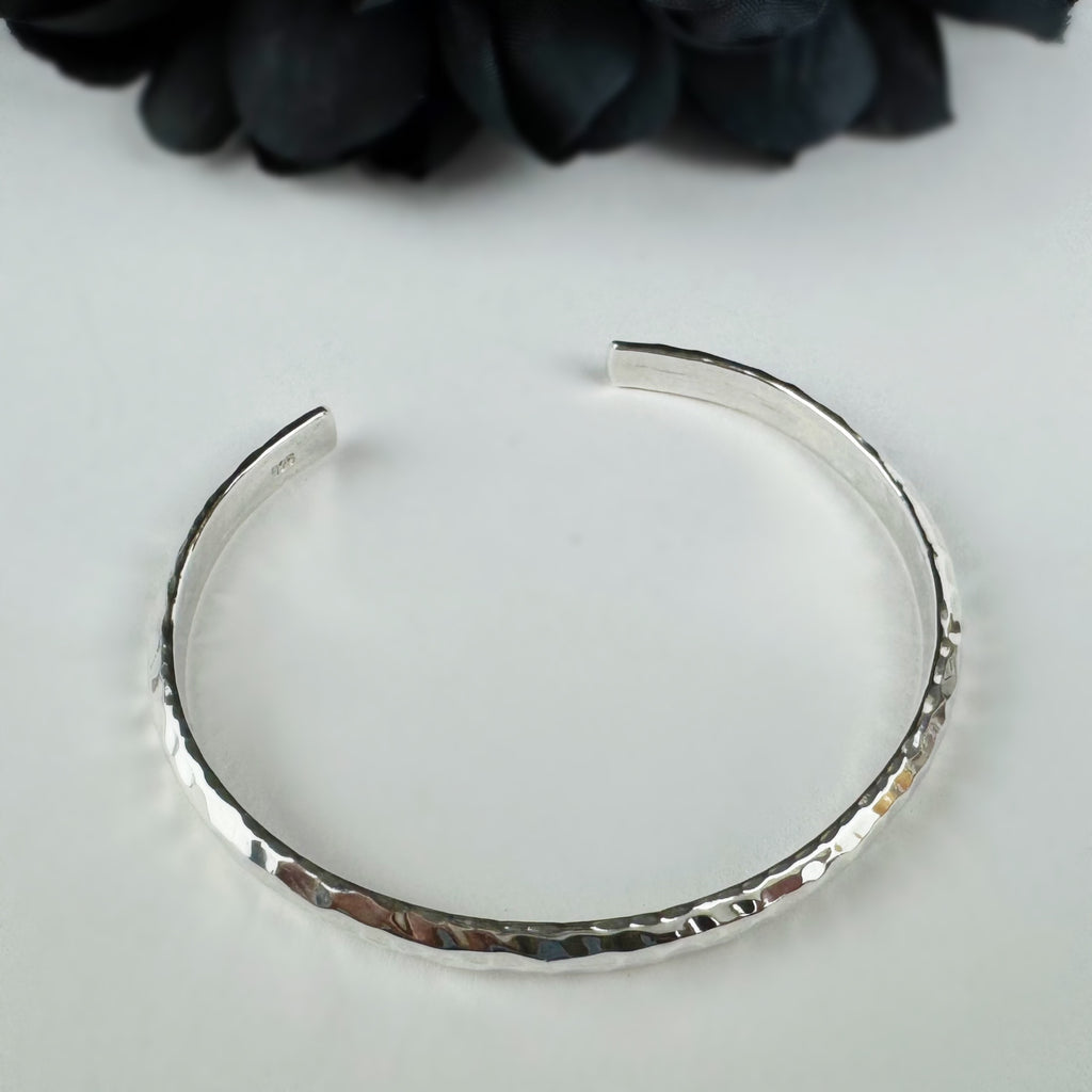 Freya Bangle - VBGL221