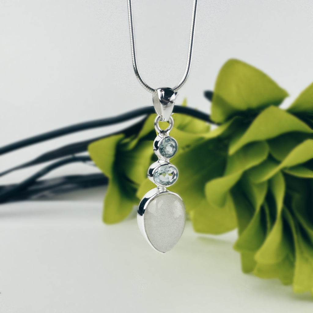 Moonstone Aura Pendant - VP316RM