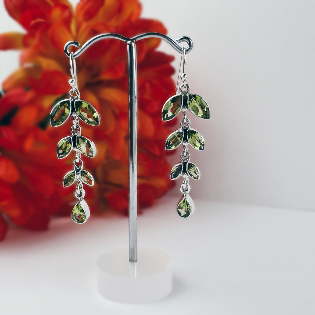 Lime Leaf Earrings - VE502