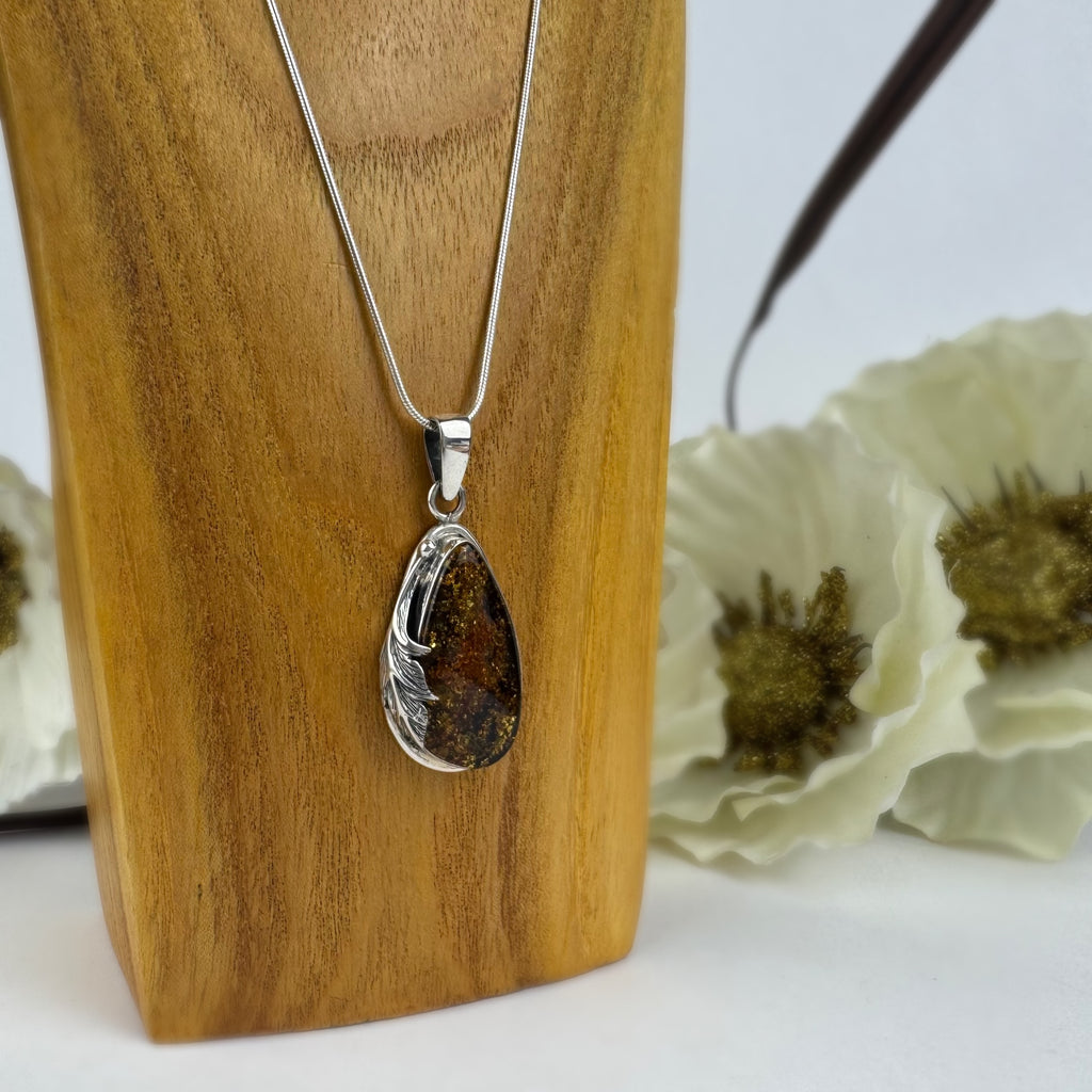 Forest Fruit Pendant - VP228