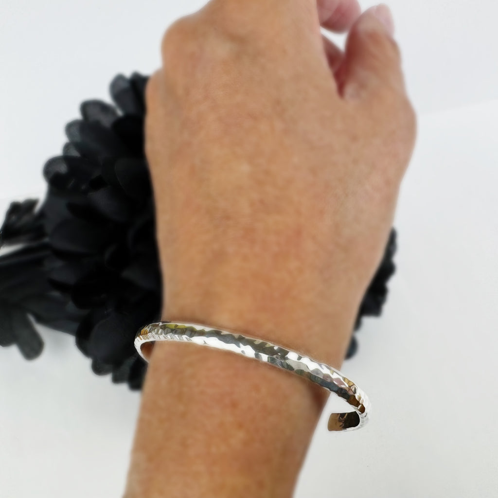 Freya Bangle - VBGL221