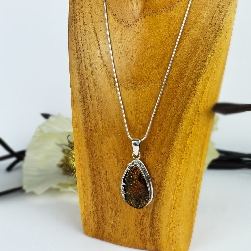 Forest Fruit Pendant - VP228