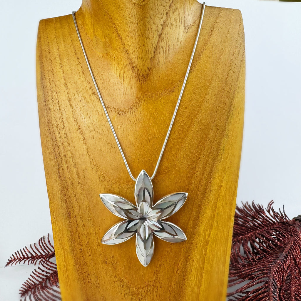 Winter Snowflake Pendant - VP266M