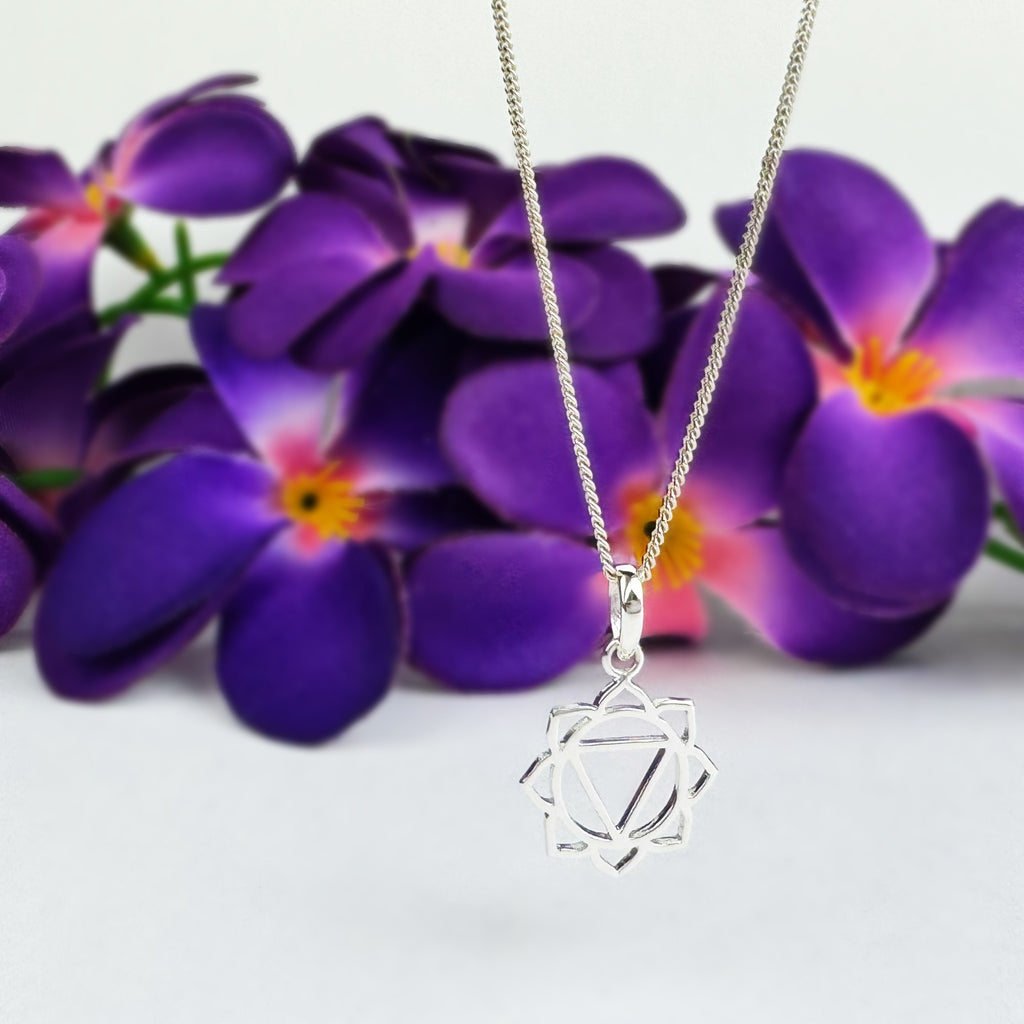 Silver Chakra Pendant - Manipura - VP415