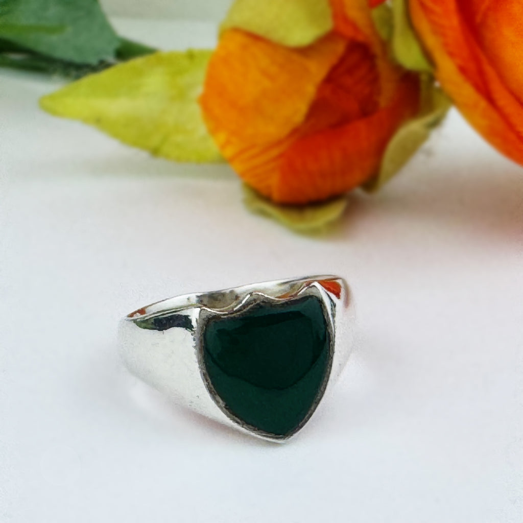 Green Sheild Ring - VR219