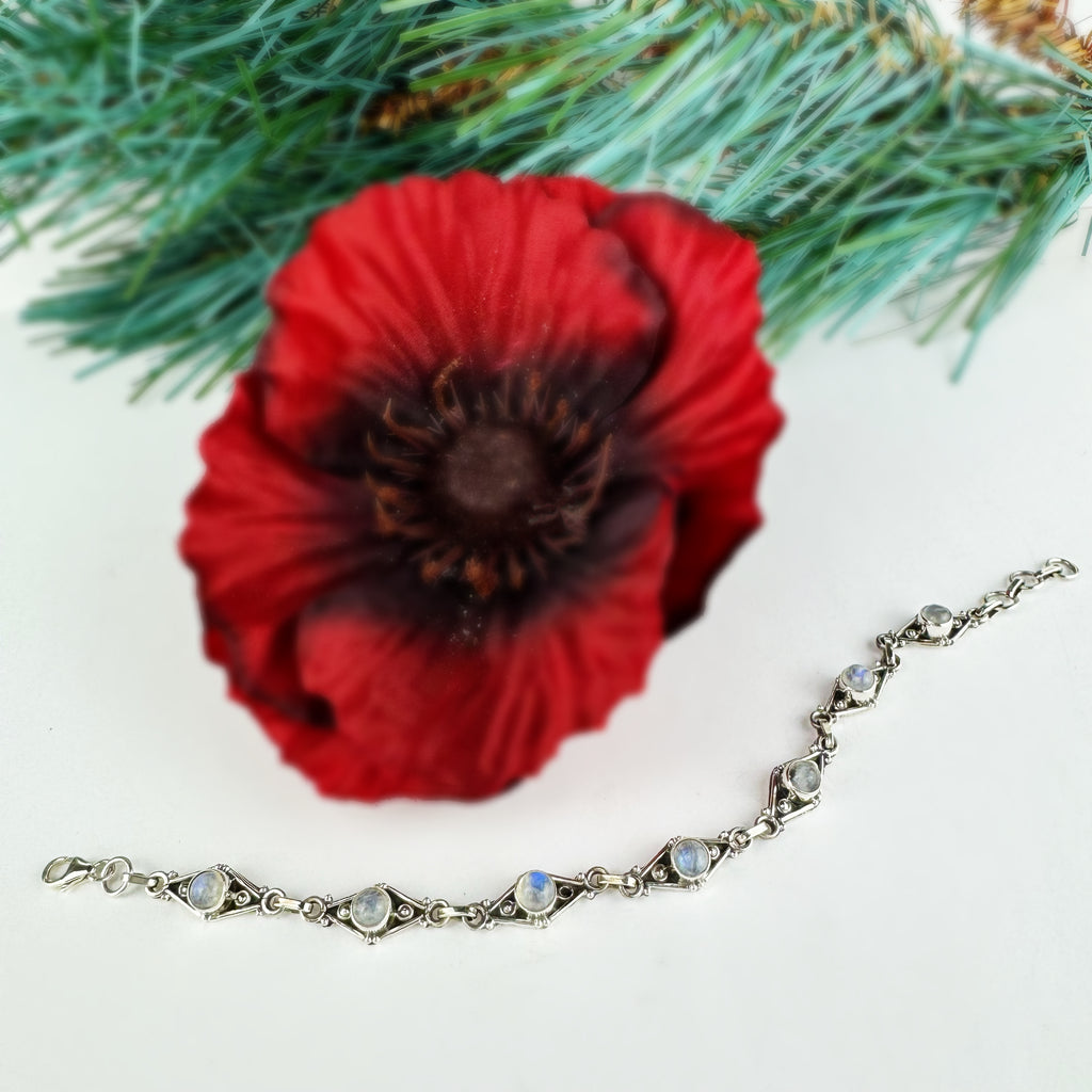 Camelia Bracelet - VBRC347