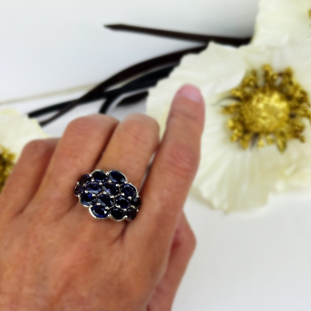 Midnight Belle Ring - VR228