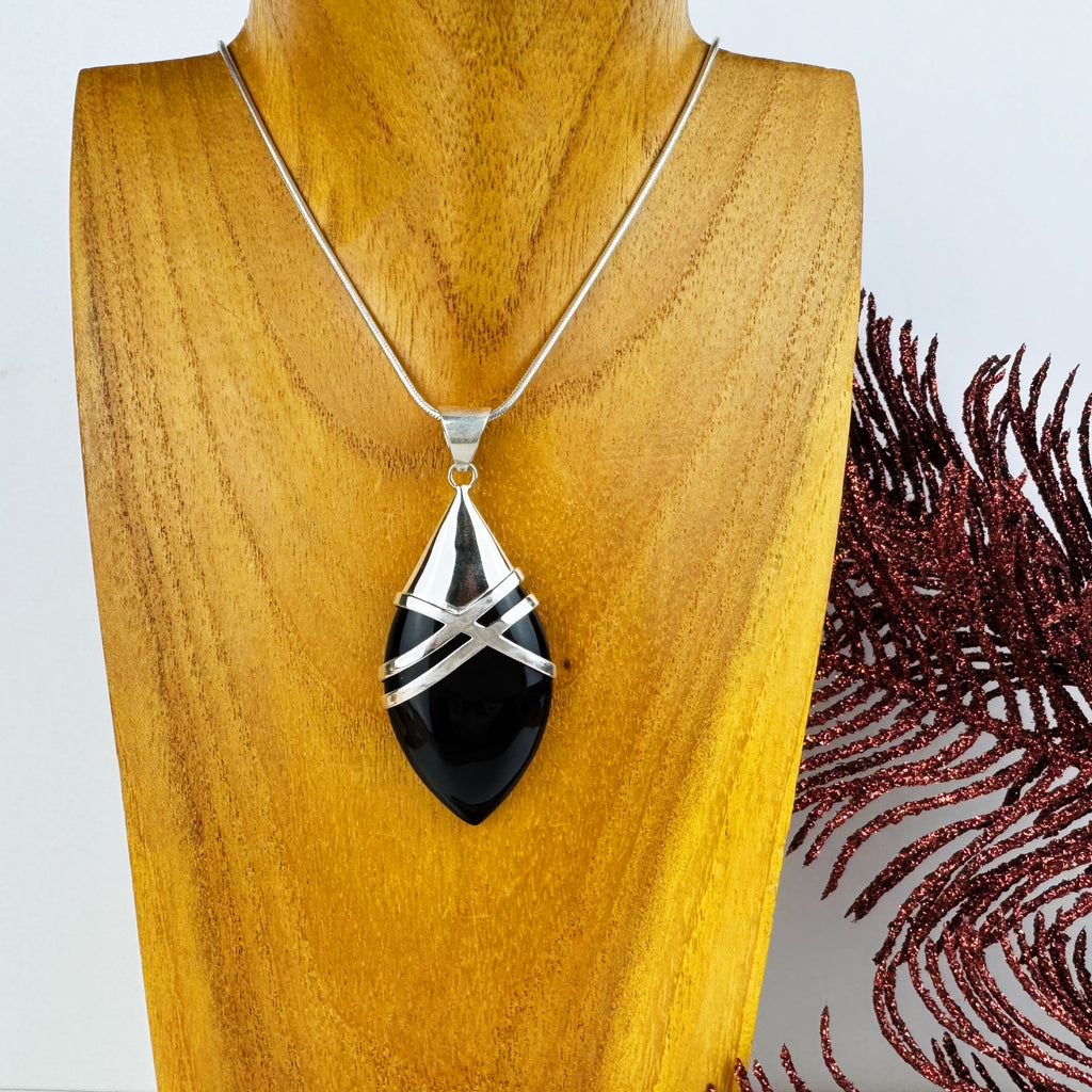 Elenore Pendant - VP510