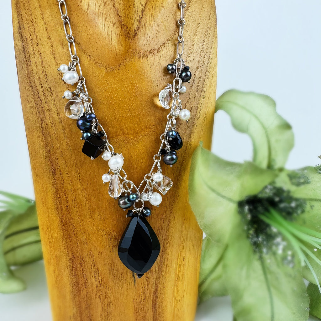 Chrystia Necklace - VNKL270