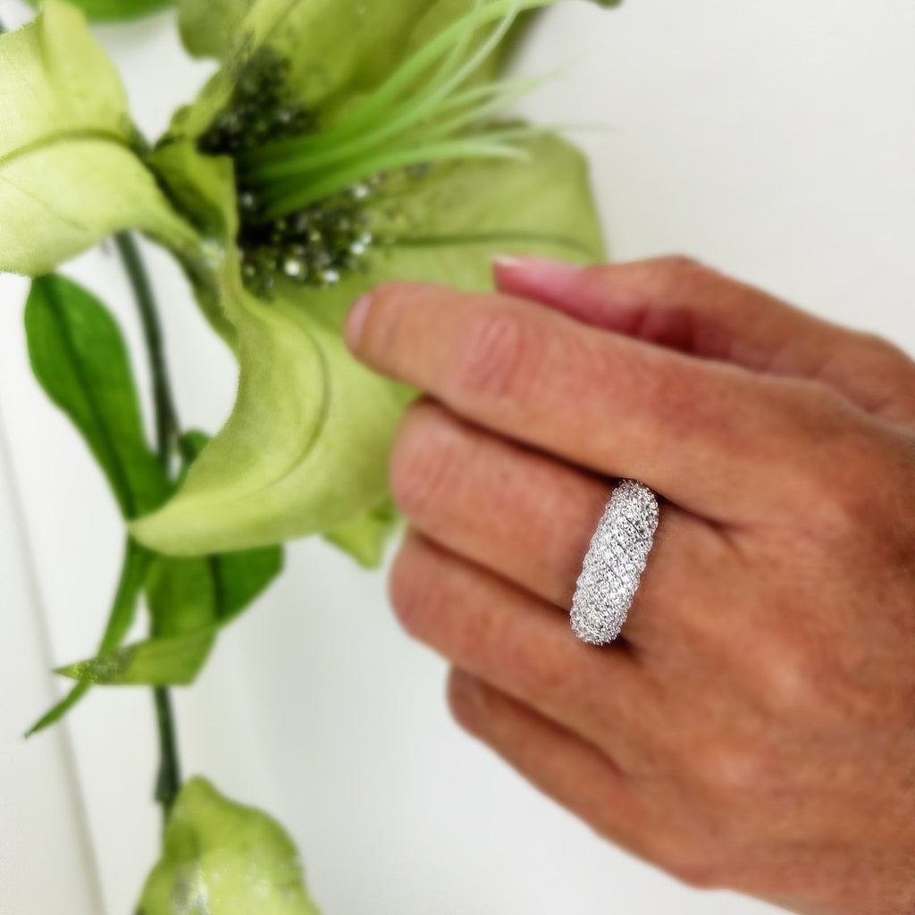 Heavenly Twist Ring - VR417