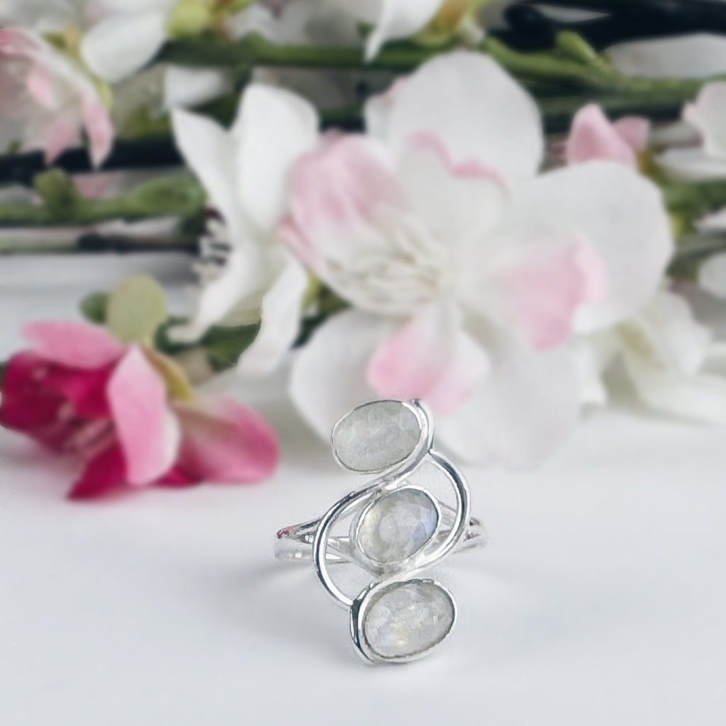 Moon River Ring - VR383M