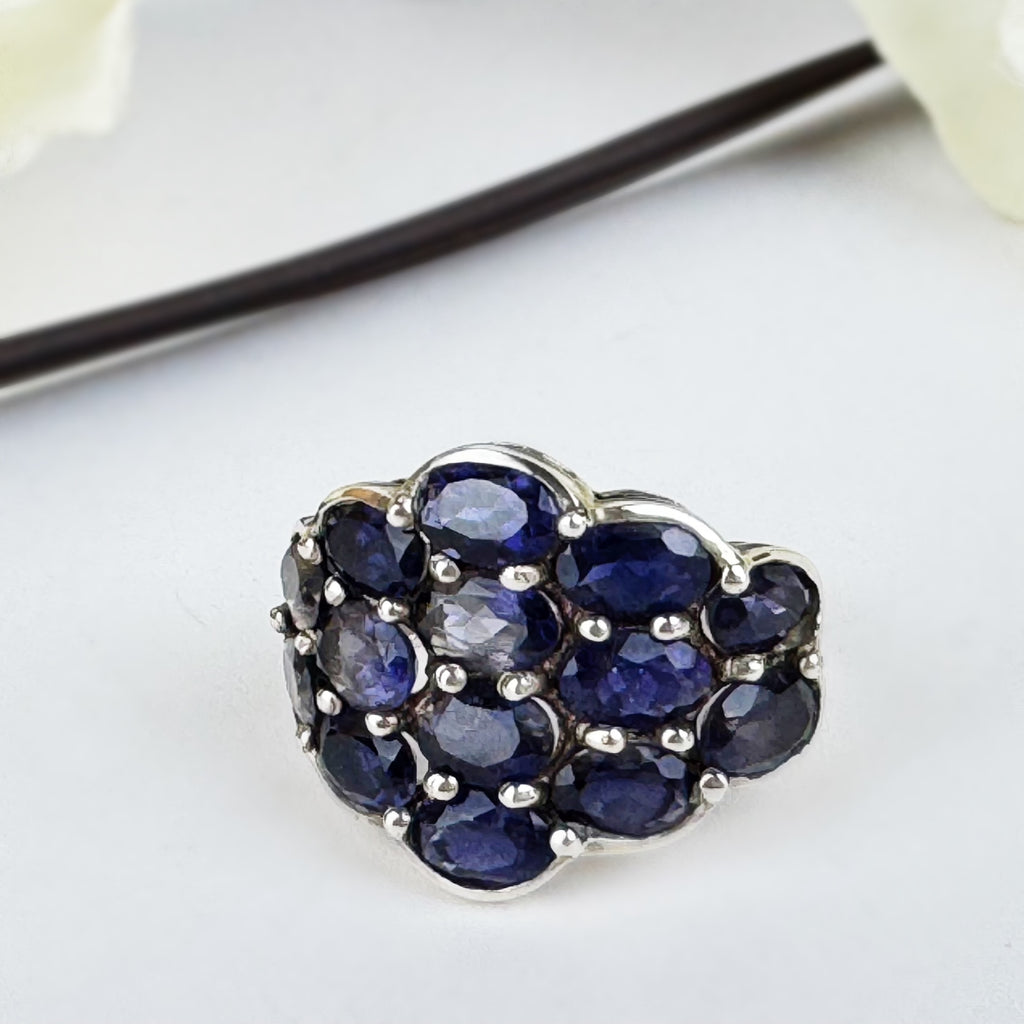 Midnight Belle Ring - VR228