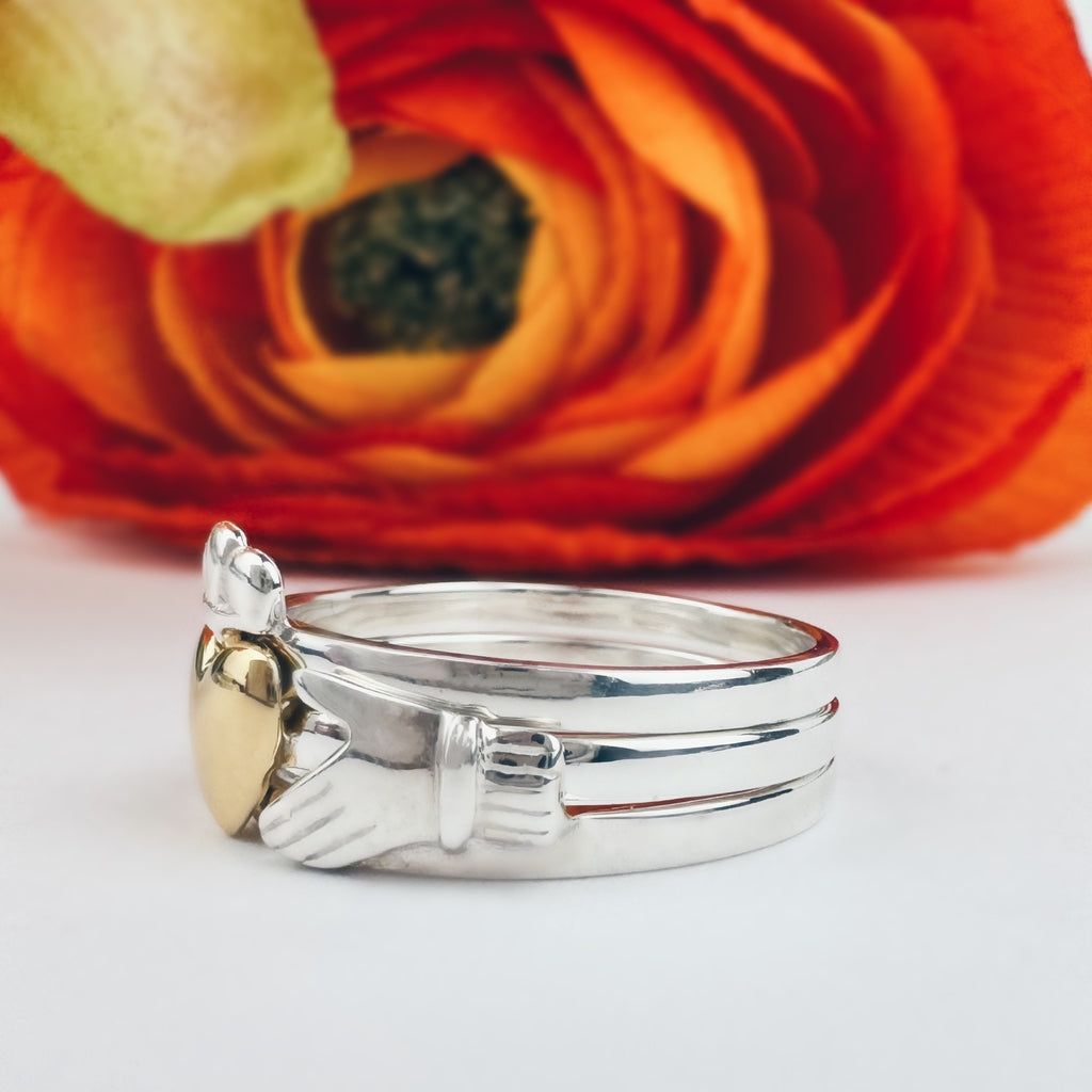 Golden Heart Ring - VR162