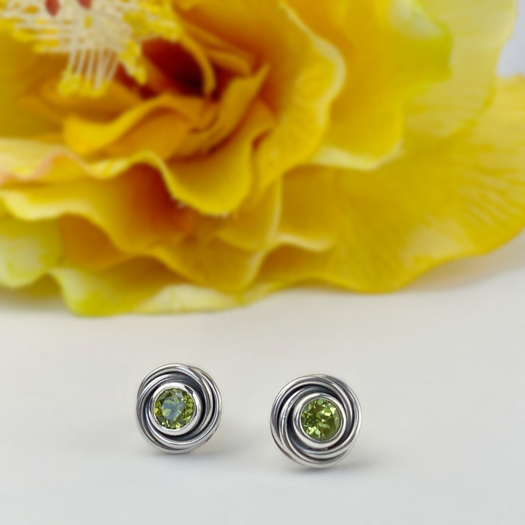 Lime Swirl Earrings - VE409PD