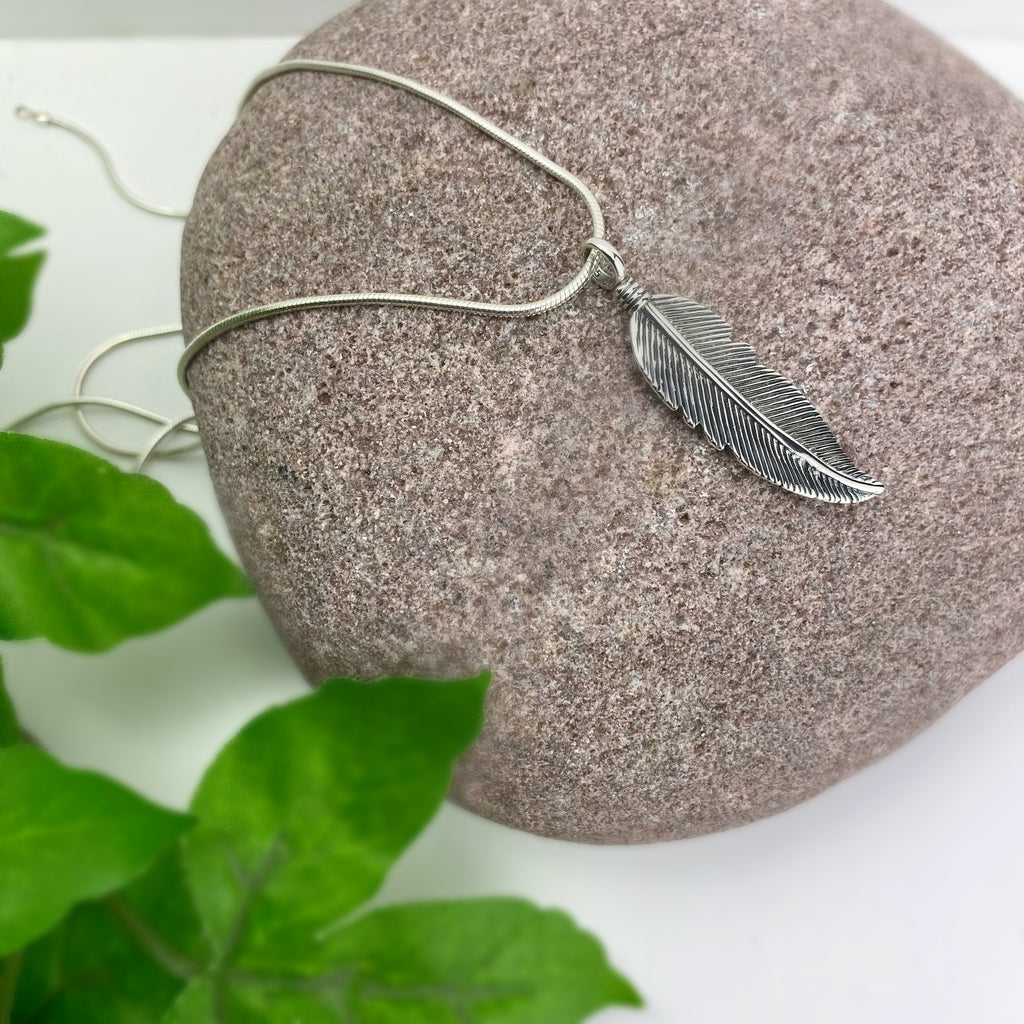 Silver Feather Pendant - VP173