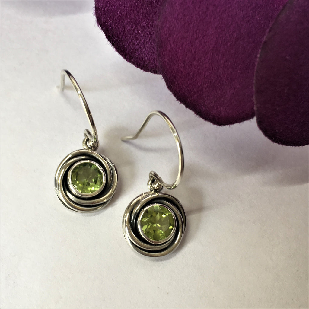 Lime Whirl Earrings - VE337PD